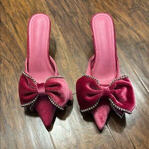 Elegant Pink Velvet Bow Women's Shoes